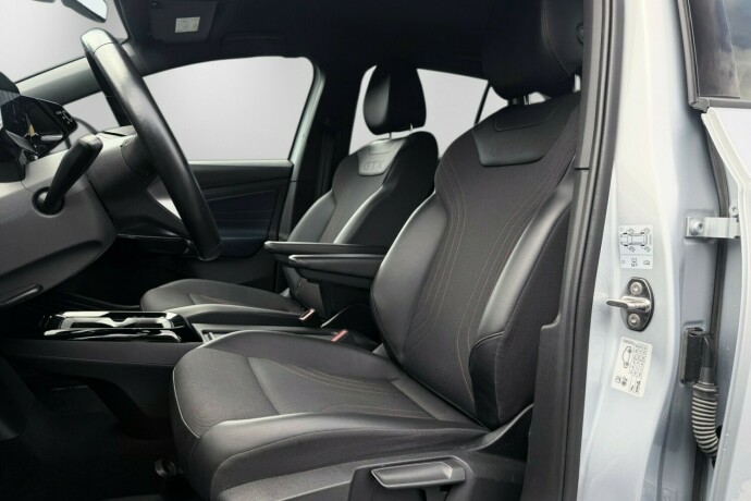 volkswagen-id4-gtx-elektrisitet-2022-big-32