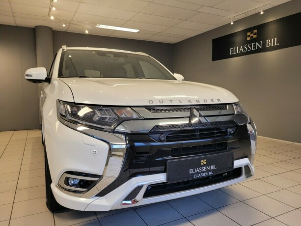 mitsubishi-outlander-plug-in-petrol-2019-big-8