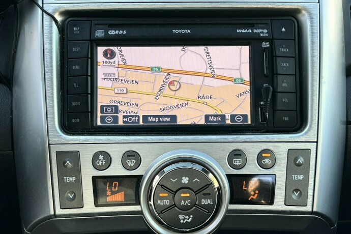 toyota-verso-bensin-2011-big-11