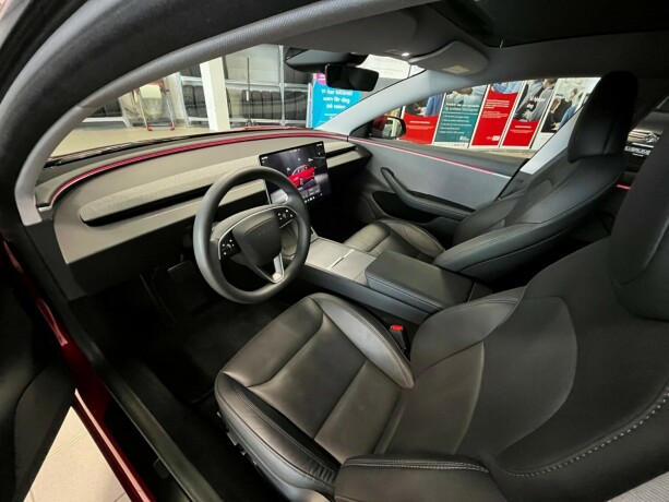 tesla-model-3-elektrisitet-2024-big-16