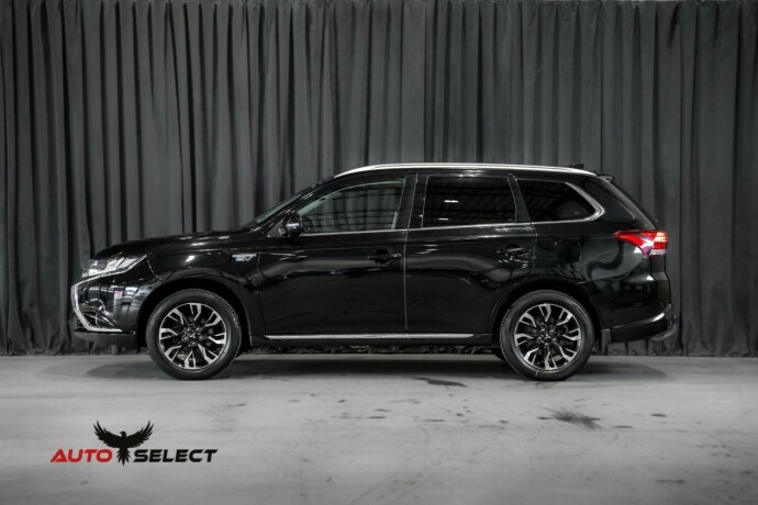 mitsubishi-outlander-elektrisitetbensin-2017-big-7