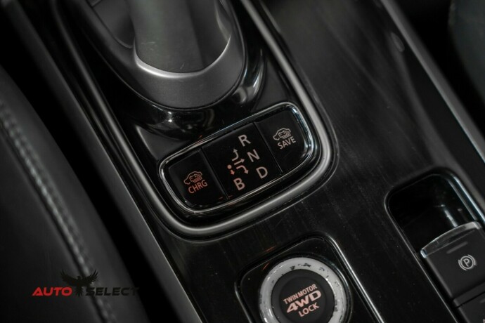 mitsubishi-outlander-elektrisitetbensin-2017-big-37