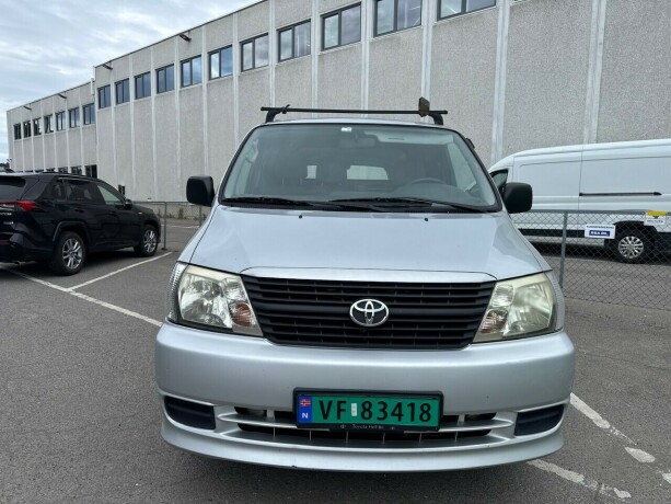 toyota-hiace-diesel-2007-big-1