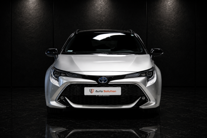 toyota-corolla-elektrisitetbensin-2020-big-2