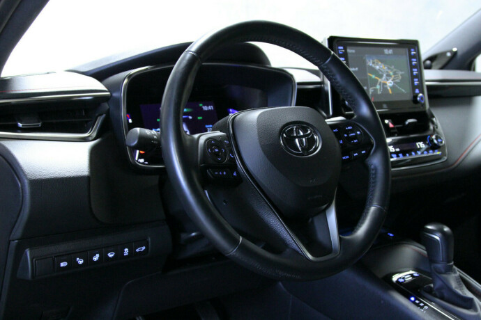 toyota-corolla-elektrisitetbensin-2020-big-18