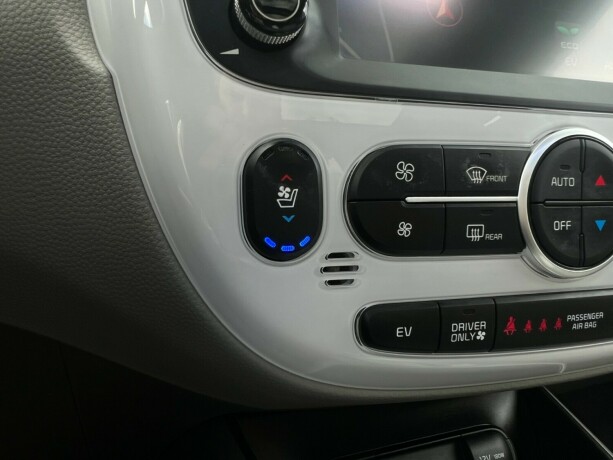 kia-soul-elektrisitet-2018-big-16