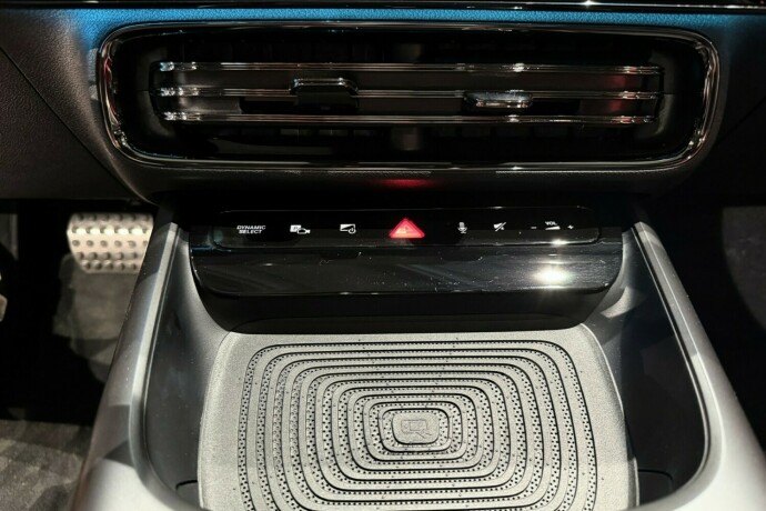 mercedes-benz-cla350-elektrisitet-2026-big-23