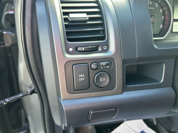 honda-cr-v-bensin-2011-big-15