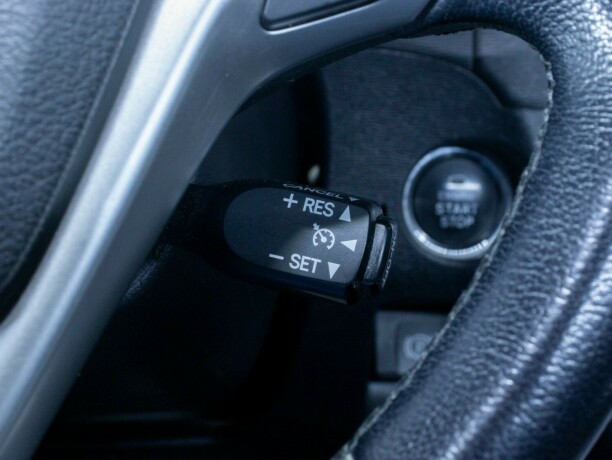 toyota-avensis-bensin-2014-big-28