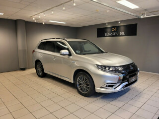 Mitsubishi | Outlander | Elektrisitet+bensin | 2020