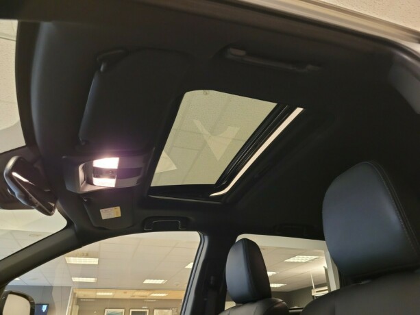 mitsubishi-outlander-elektrisitetbensin-2020-big-24