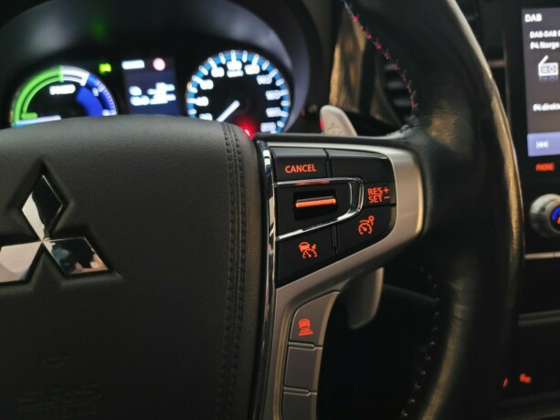 mitsubishi-outlander-elektrisitetbensin-2020-big-30