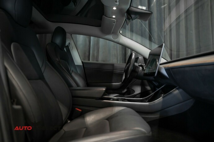 tesla-model-3-elektrisitet-2019-big-18