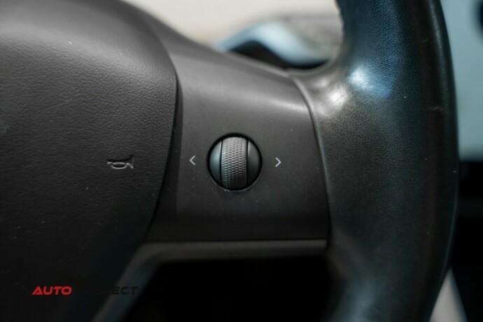 tesla-model-3-elektrisitet-2019-big-26