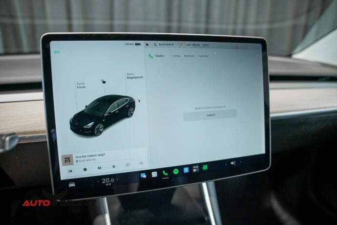 tesla-model-3-elektrisitet-2019-big-39