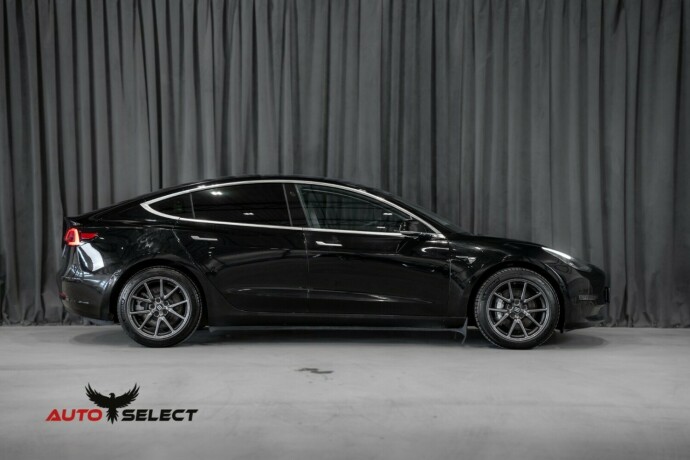 tesla-model-3-elektrisitet-2019-big-11