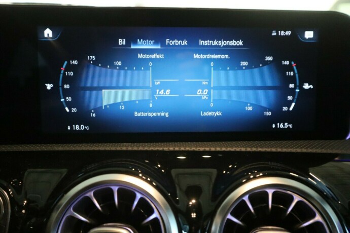 mercedes-benz-cla180-bensin-2020-big-25