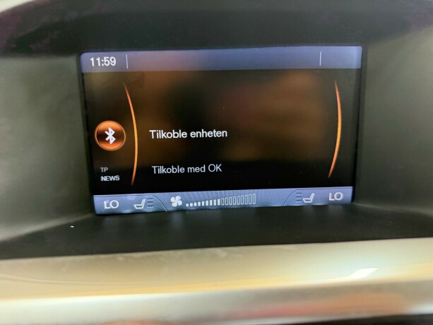 volvo-v60-diesel-2013-big-32