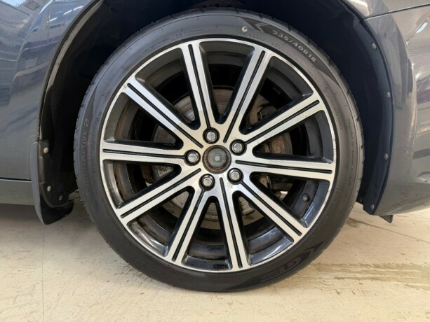 volvo-v60-diesel-2013-big-36