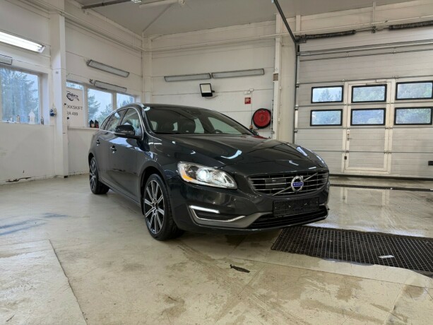 volvo-v60-diesel-2013-big-7