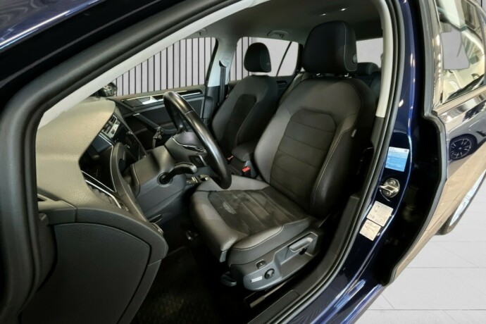 volkswagen-golf-bensin-2019-big-14