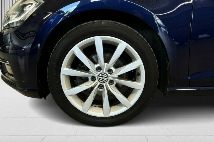 volkswagen-golf-bensin-2019-big-13