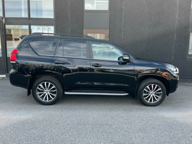 toyota-land-cruiser-diesel-2024-big-2