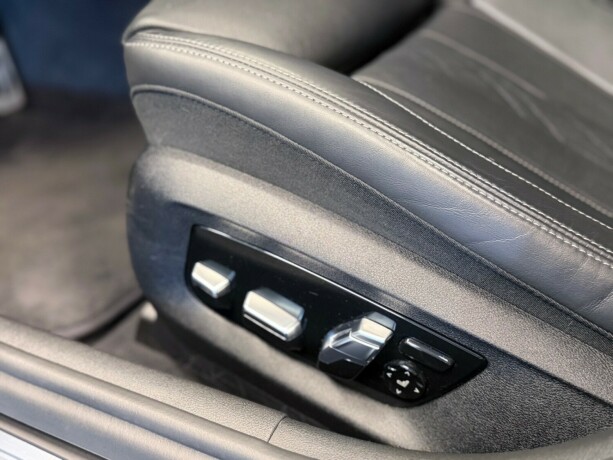 bmw-m550i-bensin-2017-big-13