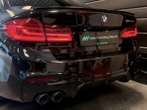 bmw-m550i-bensin-2017-big-6