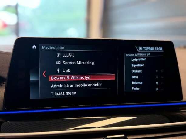 bmw-m550i-bensin-2017-big-29