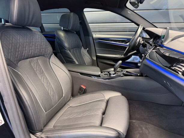 bmw-m550i-bensin-2017-big-16