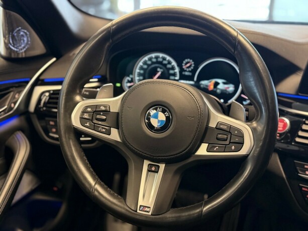 bmw-m550i-bensin-2017-big-22