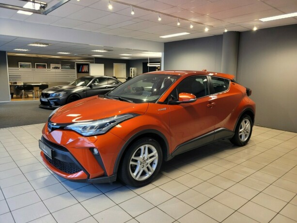 toyota-c-hr-elektrisitetbensin-2021-big-7