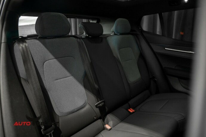 volvo-ex30-elektrisitet-2025-big-21