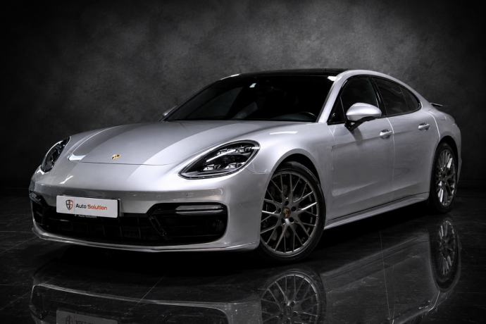 porsche-panamera-elektrisitetbensin-2018-big-0