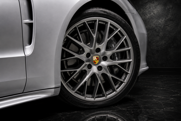 porsche-panamera-elektrisitetbensin-2018-big-39