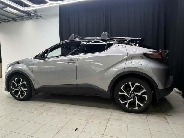 toyota-c-hr-elektrisitetbensin-2017-big-7