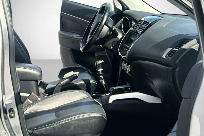 citroen-c4-aircross-diesel-2013-big-9