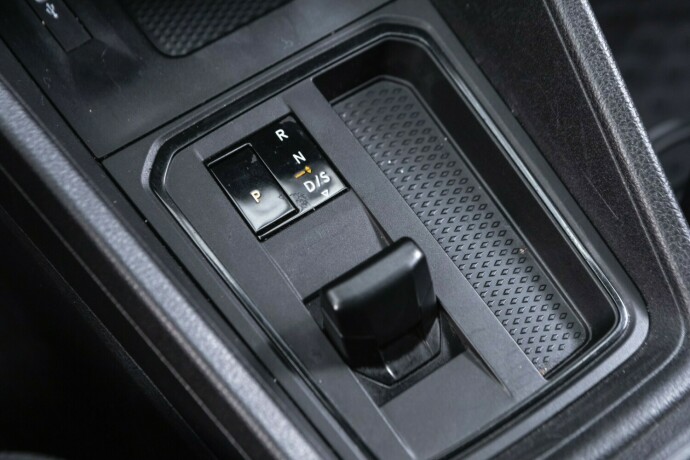 volkswagen-caddy-diesel-2021-big-22