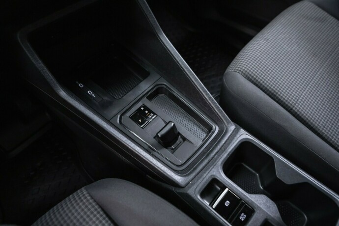 volkswagen-caddy-diesel-2021-big-20