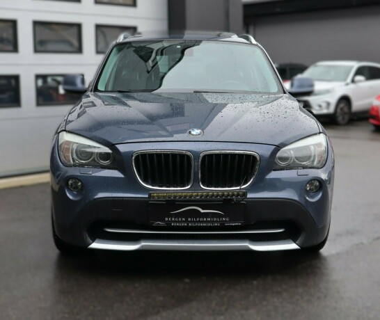 bmw-x1-diesel-2010-big-4