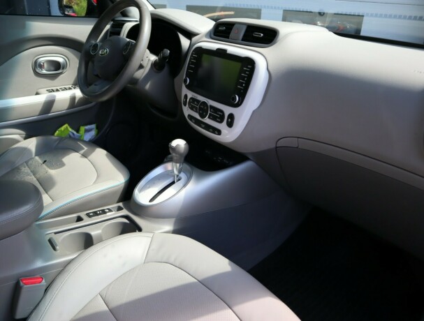 kia-soul-elektrisitet-2016-big-7