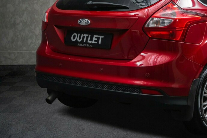 ford-focus-diesel-2011-big-6