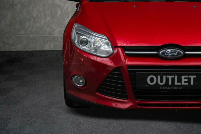 ford-focus-diesel-2011-big-4