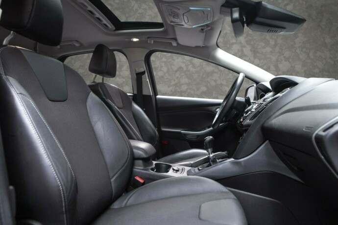 ford-focus-diesel-2011-big-25