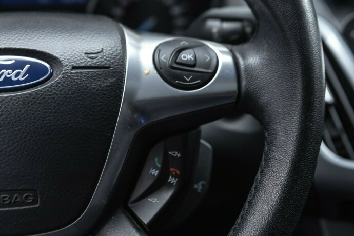 ford-focus-diesel-2011-big-10