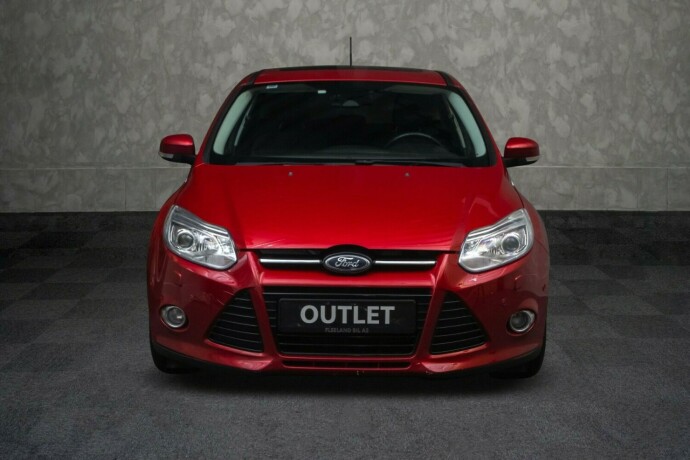 ford-focus-diesel-2011-big-3
