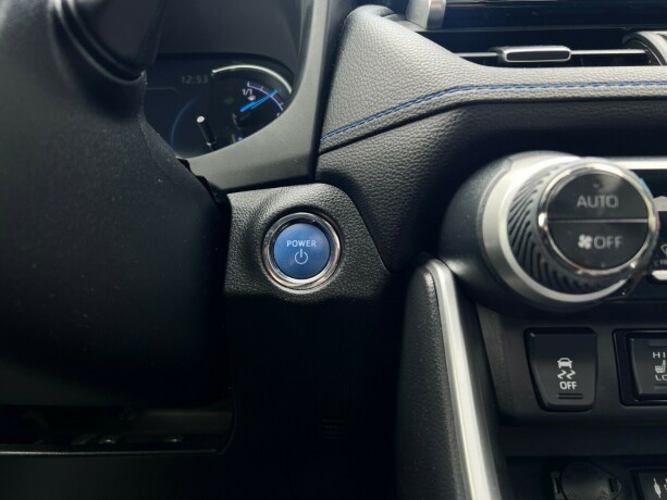 toyota-rav4-elektrisitetbensin-2019-big-22