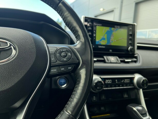 toyota-rav4-elektrisitetbensin-2019-big-20