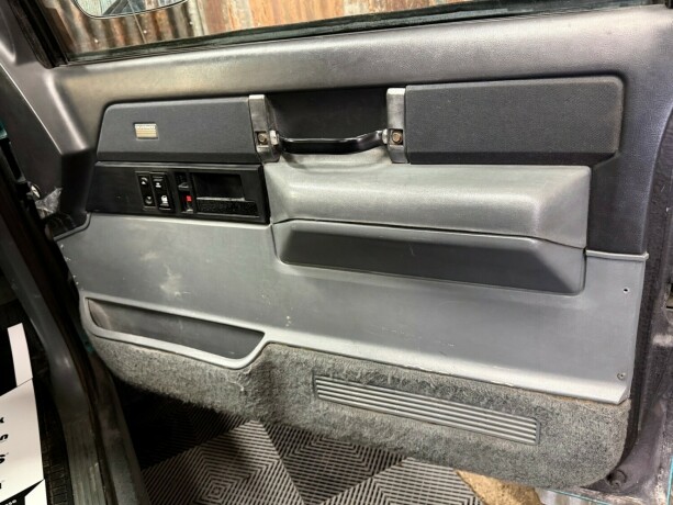 chevrolet-silverado-1500-bensin-1988-big-32